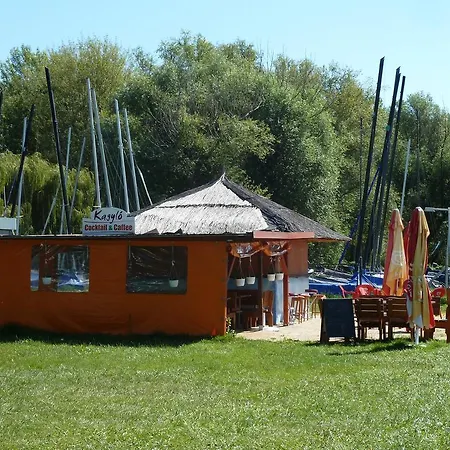 Naturexpert Mobil Hazak-pelso Campingplads