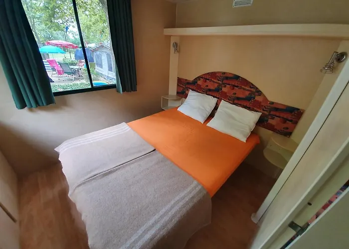 Kemp Naturexpert Mobil Hazak-pelso