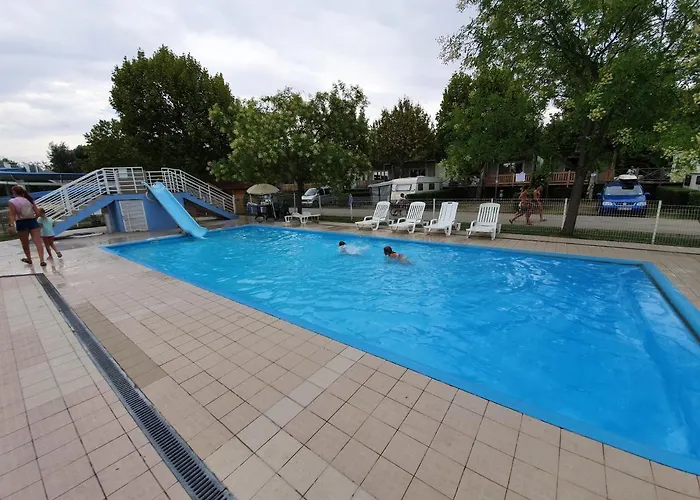 Naturexpert Mobil Hazak-pelso Kemp