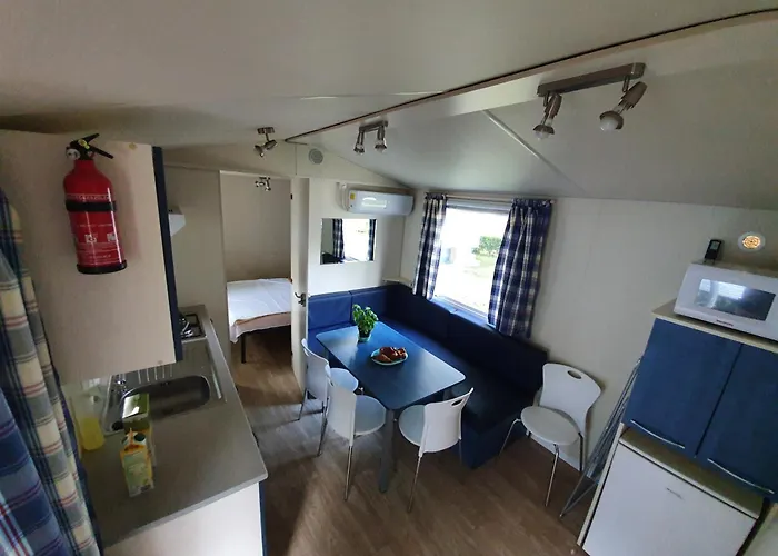 Naturexpert Mobil Hazak-pelso אתר קמפינג