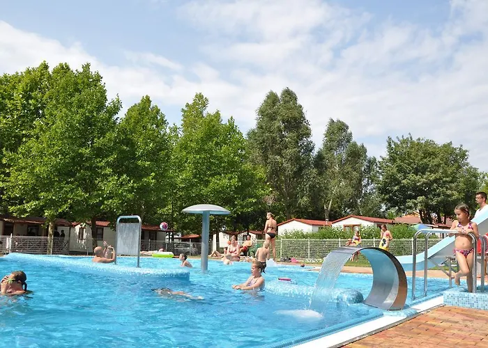 אתר קמפינג Naturexpert Mobil Hazak-pelso